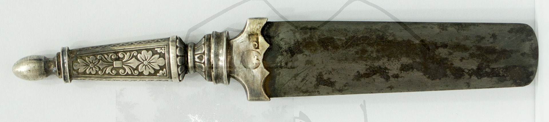 Beschneidermesser (Mohelmesser), Ansicht von hinten